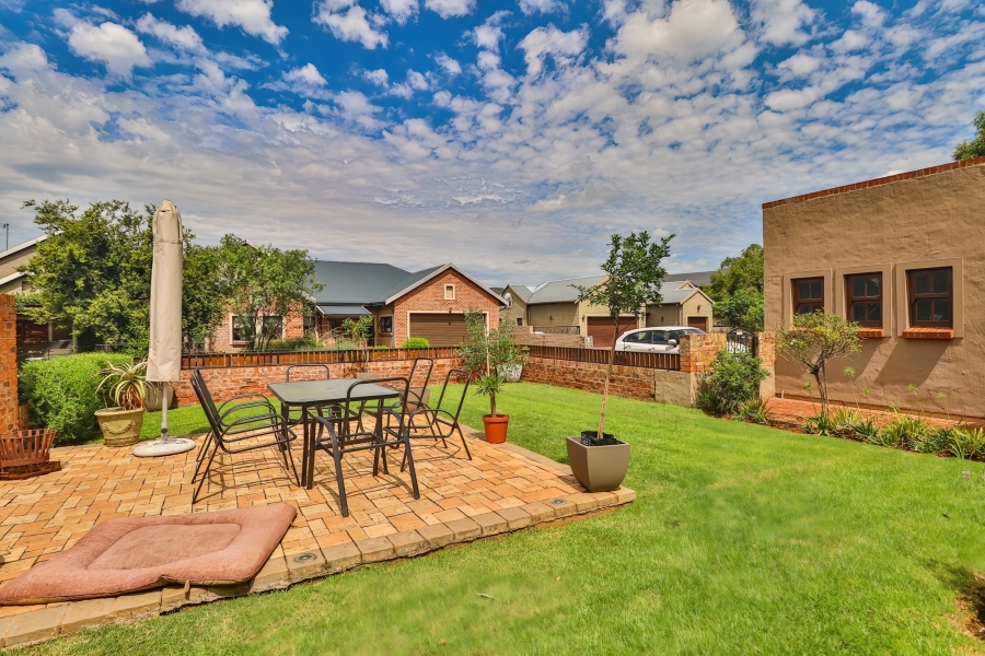 3 Bedroom Property for Sale in The Coves North West